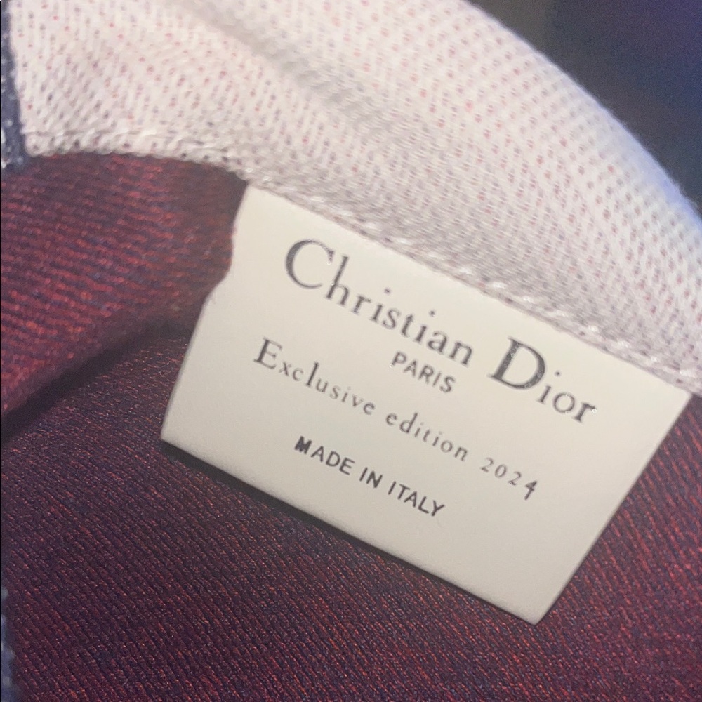Dior Cream and Red Tote Bag - Picture 5 of 5